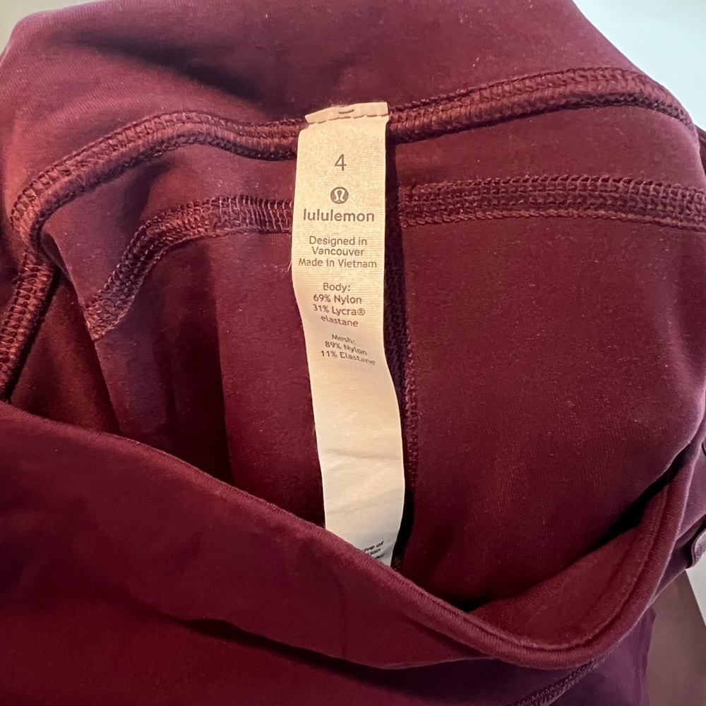 Lululemon limited edition wonder under leggings 23 inch